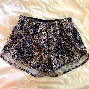 Lululemon 4” Shorts Size 8